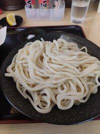 ★ざるうどんは、２種類のタレが楽しめる 2023/09/27 06:58:56