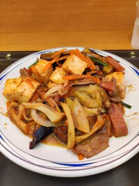 ★パチンコ屋さんに併設の食堂でランチ 2023/10/12 06:16:16