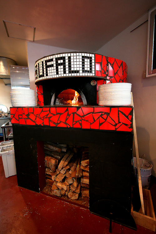 『Pizzeria Napoletana Bufalo（ピッツア屋さん）』