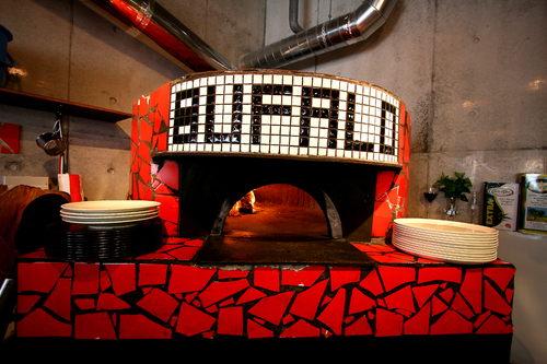 『Pizzeria Napoletana Bufalo』