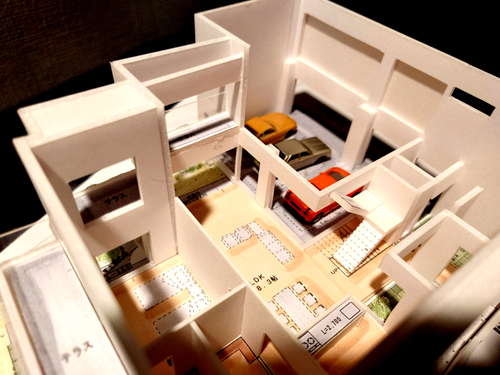 『インナーガレージのあるお住い』（新築）