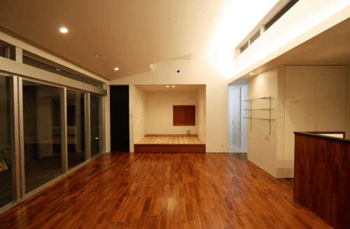 『 NANAME 』～勾配屋根のあるお住まい～