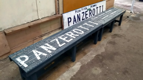 『Panzerotti（パンツェロッティ）』　～揚げピッツアの店～