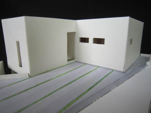 『 two tone 』～旗竿状の敷地に建つ、鉄骨造のお住まい～
