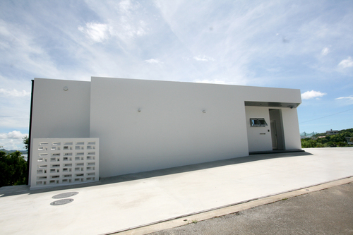 『T-house』～海が見える遠景を楽しむお住まい～