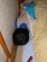 寝ぼけて・・・