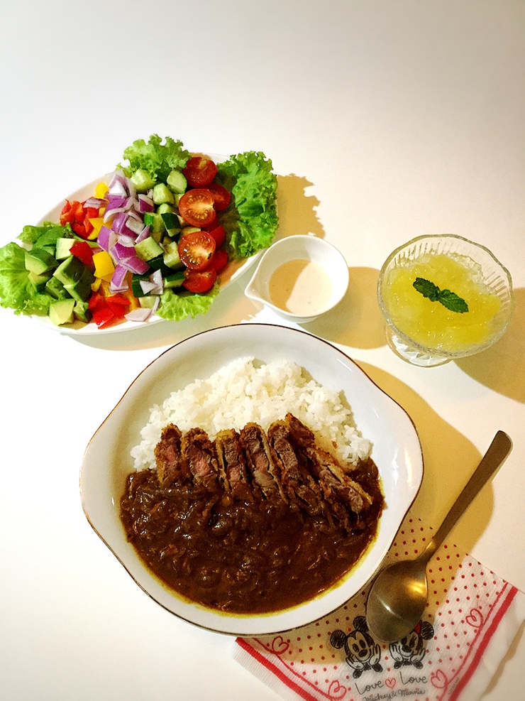 ルーから作るビーフカツカレー