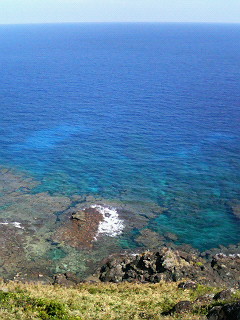 東シナ海を望む