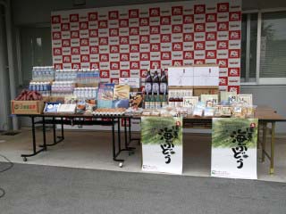 陣中見舞い