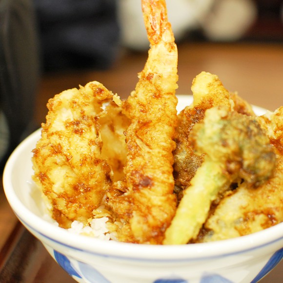 博多天ぷら たかお 季節の盛り天丼