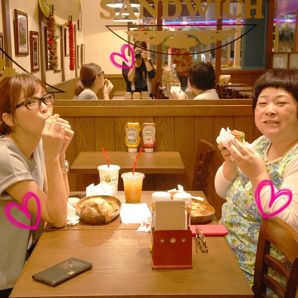 7月の女子会！ ～イオンライカムのKUA`AINA(クア・アイナ)～