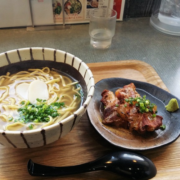 あぶりとろソーキそばを食べに行ってみた！ ～浦添市伊祖のあがり家～
