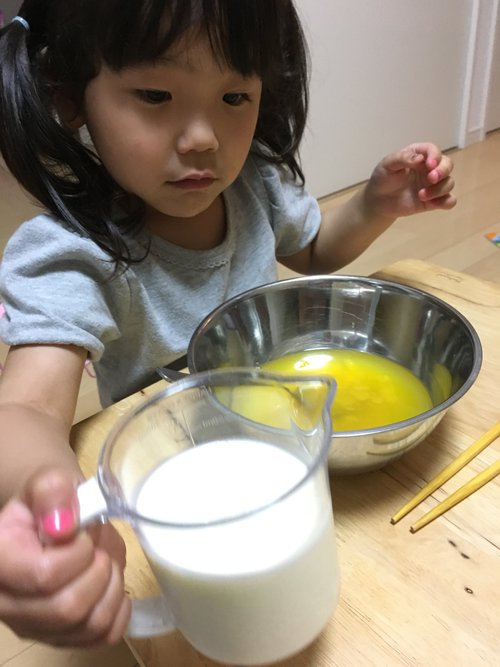 フルーチェMIX白桃ゴールドキウイ