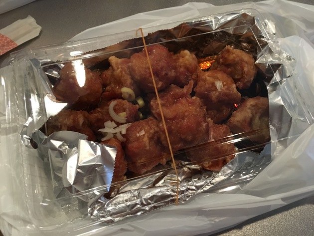 【おすすめ！】北中城村の「チキン唐揚げ」油淋鶏ソースが500円で安ウマ！