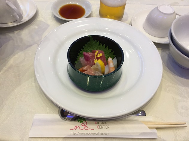 【地元メンバー大集合！】友達の結婚式で久々に会う友達がたくさんでテンション上がりまくりました！