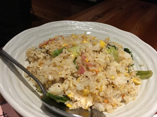 【料理が美味しい居酒屋！】沖縄市与儀「Casual Kitchen Rise」子供へのサービスも◎