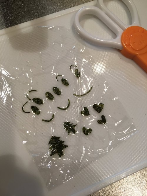 【キャラ弁】アンパンマンサンタのお弁当作ってみたけど・・・顔長い。(笑)