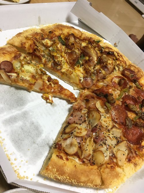 【簡単！】生地なしキッシュ作ってみたよ～！ドミノピザも食べて高カロリーな夕飯でした！