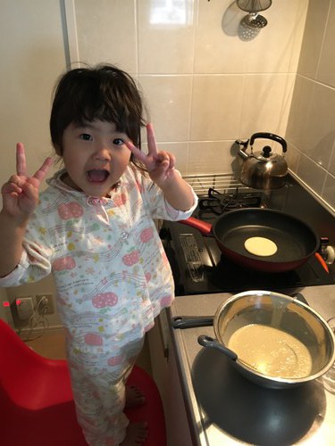 初めての料理ホットケーキ朝ごはん2歳