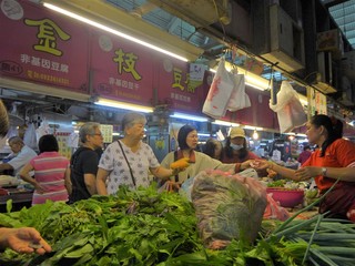 台湾高雄三民街公有市場