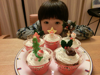 クリスマスカップケーキ 2013/12/24 23:29:38