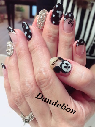 ミッキーネイル Nail Salon Dandelion