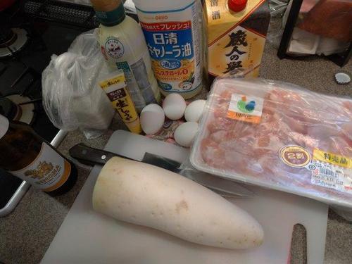 手羽元大根の煮物とブリの照り焼き～！
