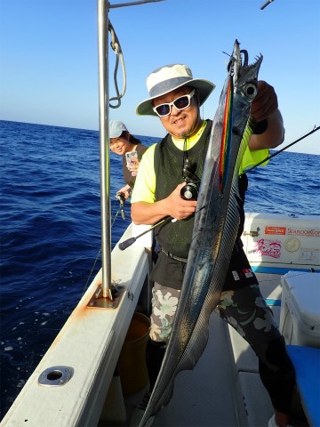 沖縄 フィッシングボートゆりかでカンパチジギング 海生活 沖縄の釣り ジギング Gtフィッシング カジキ釣り シュノーケル