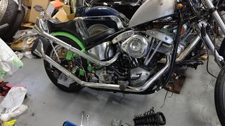 D's GARAGEブログ:リジットショベルカスタム中（アップスイープ