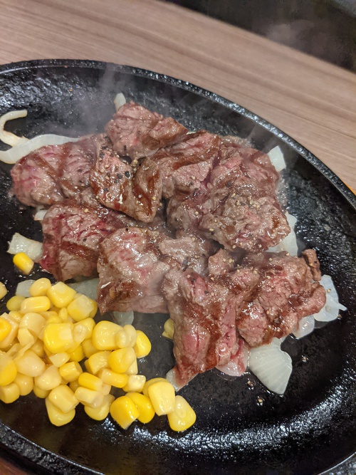 松山のステーキヒカル！