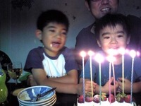  エイト七歳のお誕生日「ケーキ編」 2009/06/07 20:09:38