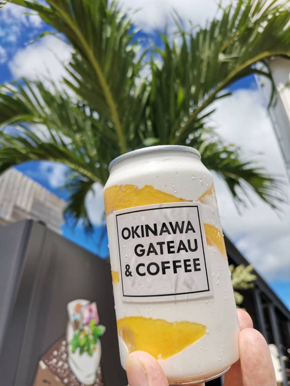 沖縄ケーキ缶自販機【沖縄スイーツ自販機】Okinawa Gateau & Coffeeうるま市【131】