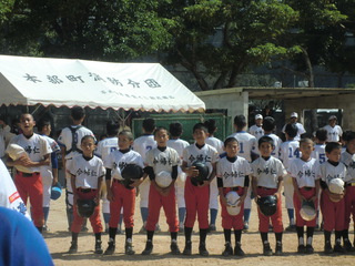 第１回本部地区少年健全育成野球大会・上本部ドジャース優勝！