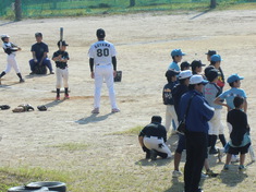 練習試合・プロ野球選手ＯＢによる少年野球教室！！