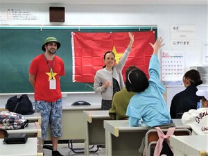 生徒たちとベトナム語遠足！（+交流会）