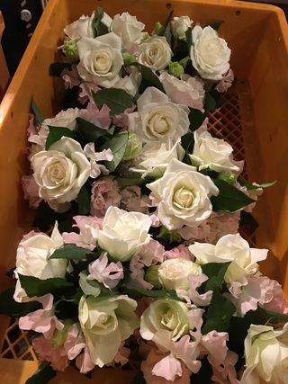 婚礼準備…