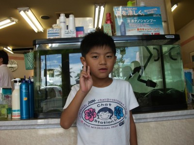 沖縄中部北谷理容室 小学生カットさんぱつGoodboY北谷店　
