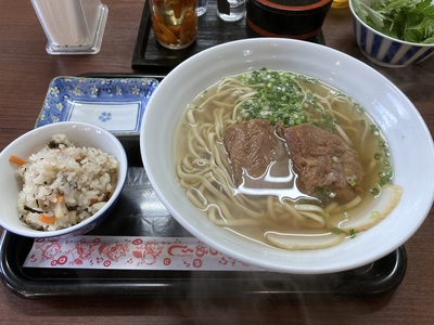 天妃そば　～久しぶりに食う！ 本ソーキそば～