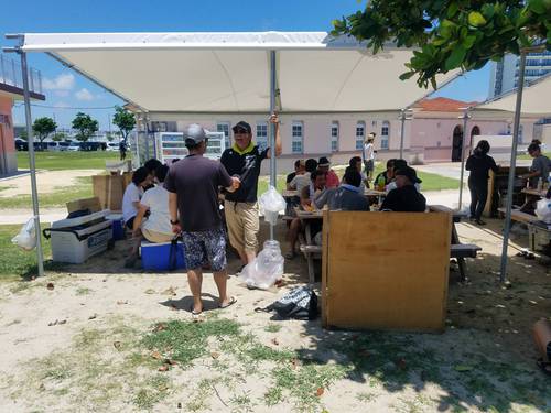 ＢＥＡＣＨ　ＰＡＲＴＹ