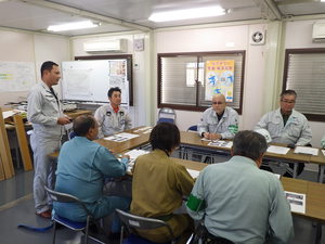 定期安全パトロール（沖縄県中小建設業協会）