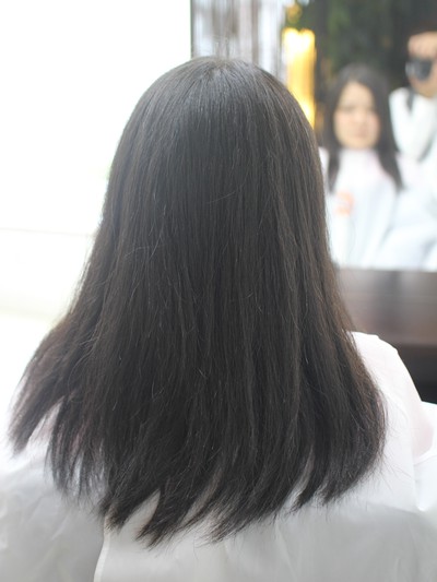 ロングをズバー 前下がりボブにレッツチェンジ 沖縄市 美容室 Hair Dco