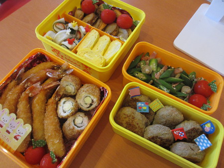 haruちゃん　運動会お弁当　小学1年