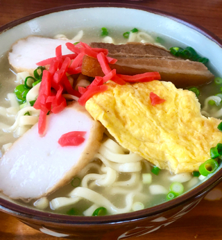ボリューム満点のちゃんぽんが美味い/宜野湾市にある みどり屋食堂
