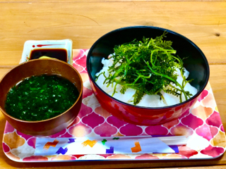 タマン丼が美味い！パーラーブルーウェイ
