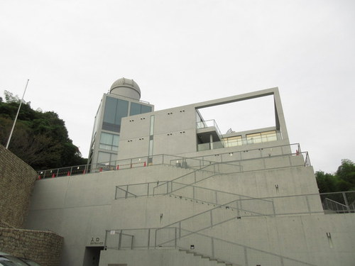 姫路市宿泊型児童館『星の子館(ほしのこやかた)』　安藤忠雄建築　外観