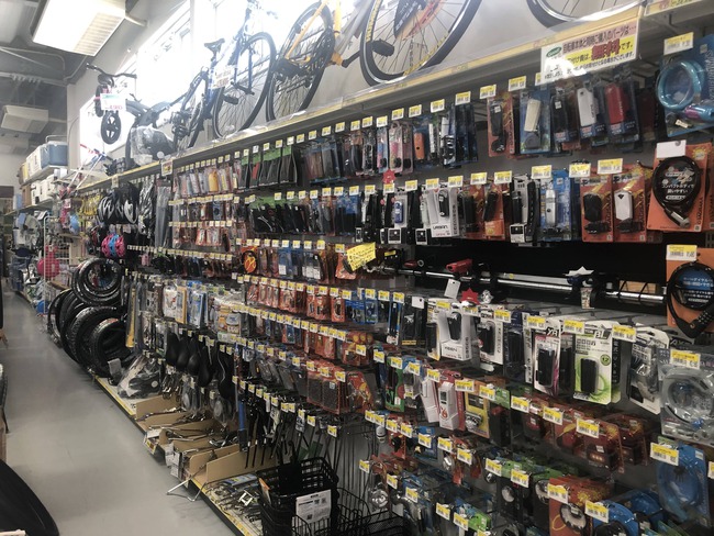 ホームセンターさくもとでは自転車に必要なパーツの種類も豊富！