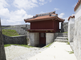 首里城