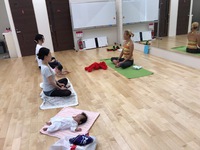奥平産婦人科医院ベビーヨガレッスン☆彡 2018/07/29 22:33:04