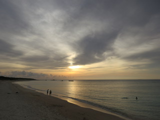 きょうのニシ浜の夕日
