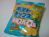 Calbeeポテトチップス「沖縄スパイス味」